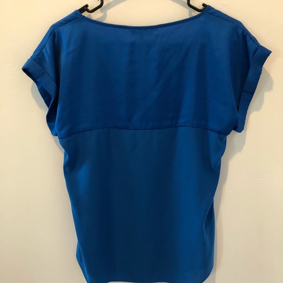 Express Blue Scoop Neck Shirt Sz Small - Picture 4 of 5